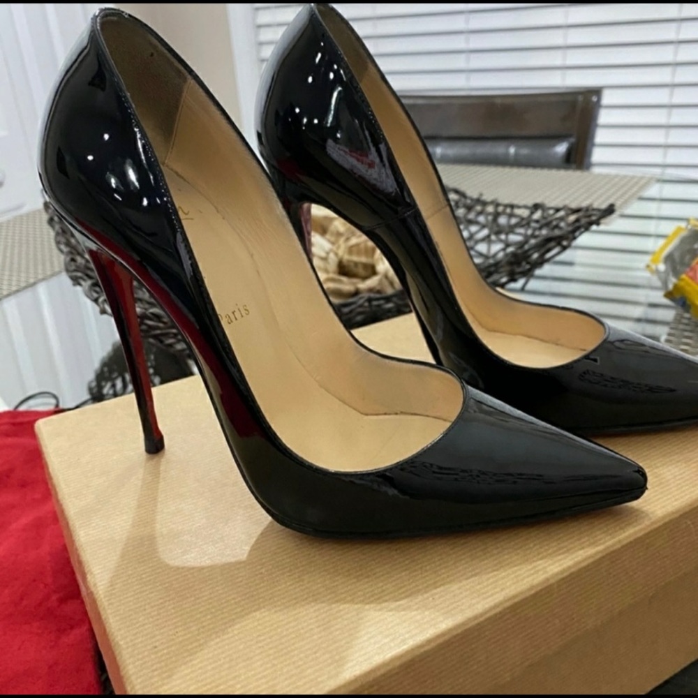 So Kate’s SOLD‼️